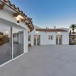 Villa Apolonia - By Almarina Calpe